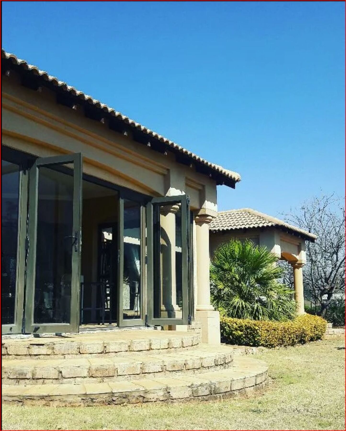 Budias Guest House Kempton Park Esterno foto